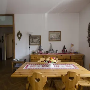https://accogliente-appartamento-in-corso-italia.hotelinveneto.com